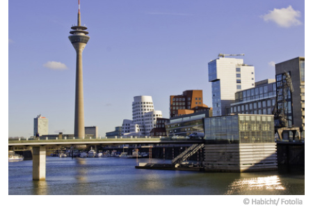 Die Skyline von Düsseldorf. Auch hier kann Schimmel in den Gebäuden stecken.